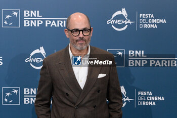 2024-10-26 - Edward Berger director attends the Photocall of the movie “Conclave” during the 19th Rome Film Fest at Auditorium Parco della Musica on October 26, 2024 in Rome, Italy. - THE 19TH ROME FILM FEST PHOTOCALL “CONCLAVE