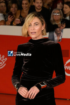 2024-10-26 - Anna Foglietta attends the Red Carpet of the movie “Storia di una Notte” during the 19th Rome Film Fest at Auditorium Parco della Musica on October 26, 2024 in Rome, Italy. - THE 19TH ROME FILM FEST RED CARPET 