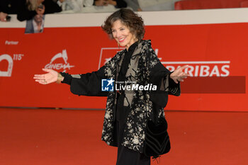 2024-10-26 - Stefania Casini attends the Red Carpet of the movie “Storia di una Notte” during the 19th Rome Film Fest at Auditorium Parco della Musica on October 26, 2024 in Rome, Italy. - THE 19TH ROME FILM FEST RED CARPET 