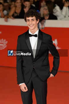 2024-10-26 - Biagio Venditti attends the Red Carpet of the movie “Storia di una Notte” during the 19th Rome Film Fest at Auditorium Parco della Musica on October 26, 2024 in Rome, Italy. - THE 19TH ROME FILM FEST RED CARPET 