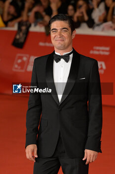 2024-10-26 - Riccardo Scamarcio attends the Red Carpet of the movie “Modi’ – Three Days on the Wing” during the 19th Rome Film Fest at Auditorium Parco della Musica on October 26, 2024 in Rome, Italy. - THE 19TH ROME FILM FEST RED CARPET 