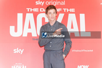 2024-11-07 - EDDIE REDMAYNE during the Photocall of the movie THE DAY OF THE JACKAL on November 7th, 2024 at The St. Regis Rome Hotel, Rome, Italy - THE DAY OF THE JACKAL - NEWS - VIP