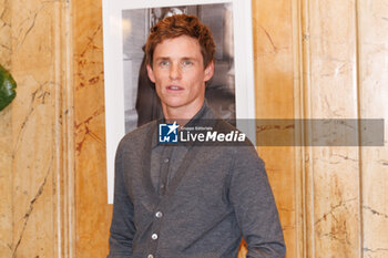 2024-11-07 - EDDIE REDMAYNE during the Photocall of the movie THE DAY OF THE JACKAL on November 7th, 2024 at The St. Regis Rome Hotel, Rome, Italy - THE DAY OF THE JACKAL - NEWS - VIP