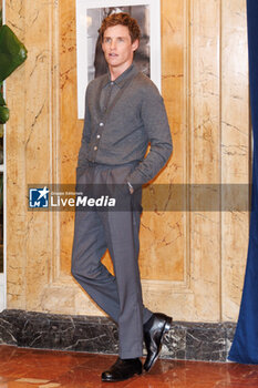 2024-11-07 - EDDIE REDMAYNE during the Photocall of the movie THE DAY OF THE JACKAL on November 7th, 2024 at The St. Regis Rome Hotel, Rome, Italy - THE DAY OF THE JACKAL - NEWS - VIP