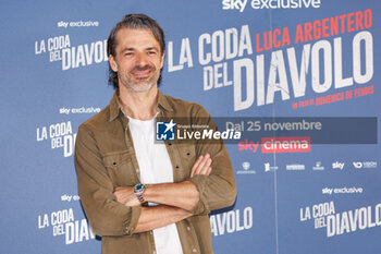 2024-11-11 - Luca Argentero during the Photocall of the movie LA CODA DEL DIAVOLO on november 11, 2024 at Cinema Barberini, Rome, Italy - LA CODA DEL DIAVOLO - NEWS - VIP