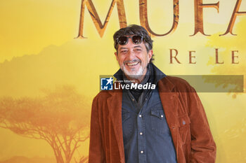 2024-11-15 - Dario Oppido, voice of Kiros, during the Photocall of the movie MUFASA - Il Re Leone on November 15, 2024 at Cinema The Space, Rome, Italy - MUFASA - IL RE LEONE - NEWS - VIP