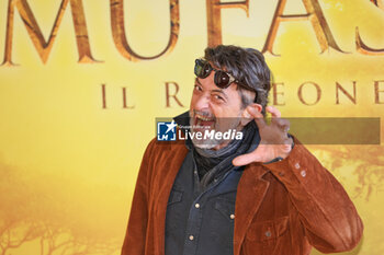 2024-11-15 - Dario Oppido, voice of Kiros, during the Photocall of the movie MUFASA - Il Re Leone on November 15, 2024 at Cinema The Space, Rome, Italy - MUFASA - IL RE LEONE - NEWS - VIP