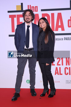 2024-11-18 - Michele Abatantuono and Lara Prando during the Photocall of the movie UNA TERAPIA DI GRUPPO on November 18, 2024 at Cinema The Space, Rome, Italy - UNA TERAPIA DI GRUPPO - NEWS - VIP