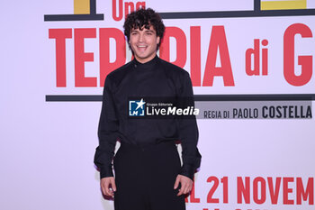 2024-11-18 - Leo Gassmann during the Photocall of the movie UNA TERAPIA DI GRUPPO on November 18, 2024 at Cinema The Space, Rome, Italy - UNA TERAPIA DI GRUPPO - NEWS - VIP