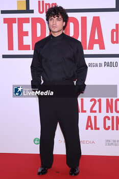 2024-11-18 - Leo Gassmann during the Photocall of the movie UNA TERAPIA DI GRUPPO on November 18, 2024 at Cinema The Space, Rome, Italy - UNA TERAPIA DI GRUPPO - NEWS - VIP