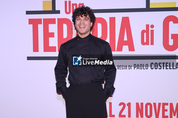 2024-11-18 - Leo Gassmann during the Photocall of the movie UNA TERAPIA DI GRUPPO on November 18, 2024 at Cinema The Space, Rome, Italy - UNA TERAPIA DI GRUPPO - NEWS - VIP