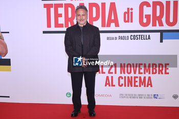 2024-11-18 - Paolo Costella during the Photocall of the movie UNA TERAPIA DI GRUPPO on November 18, 2024 at Cinema The Space, Rome, Italy - UNA TERAPIA DI GRUPPO - NEWS - VIP