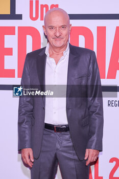 2024-11-18 - Claudio Bisio during the Photocall of the movie UNA TERAPIA DI GRUPPO on November 18, 2024 at Cinema The Space, Rome, Italy - UNA TERAPIA DI GRUPPO - NEWS - VIP