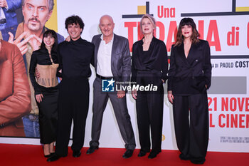 2024-11-18 - Claudio Bisio, Margherita Buy, Valentina Lodovini, Leo Gassmann, Ludovica Francesconi during the Photocall of the movie UNA TERAPIA DI GRUPPO on November 18, 2024 at Cinema The Space, Rome, Italy - UNA TERAPIA DI GRUPPO - NEWS - VIP