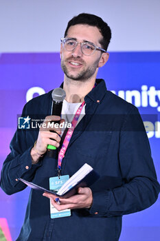 2024-11-19 - Stefano D'Errico COMMUNITY SOCCER REPORT during the Social Football Summit 2024 at the Olympic Stadium on November 19, 2024 in Rome, Italy. - SOCIAL FOOTBALL SUMMIT 2024 - NEWS - VIP