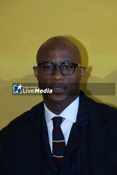 2024-11-15 - Barry Jenkins - MUFASA, IL RE LEONE - NEWS - VIP