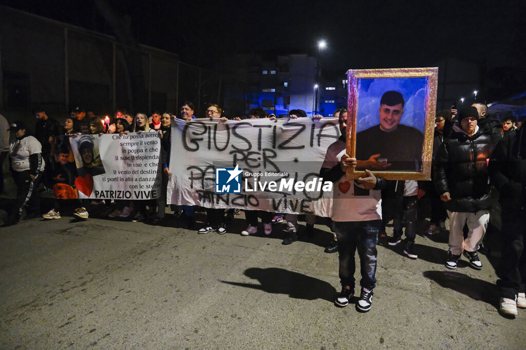 Torchlight procession in memory of Patrizio Spasiano, who died at work - NEWS - CHRONICLE