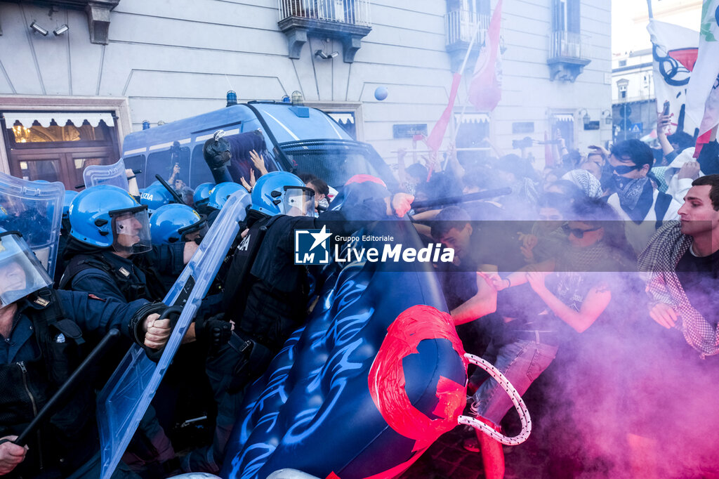 Naples: Clashes at Pro-Palestinian Protest - NEWS - CHRONICLE