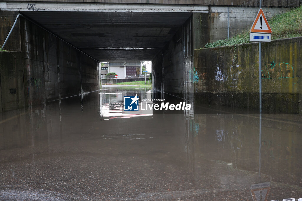 Roads flooded due to bad weather in Lombardy - NEWS - CHRONICLE