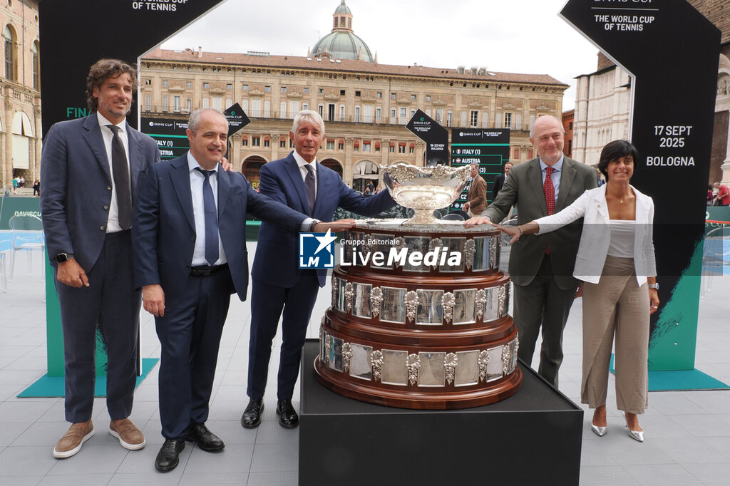 draw ceremony for the Davis Cup Round of 16 teams - NEWS - EVENTS