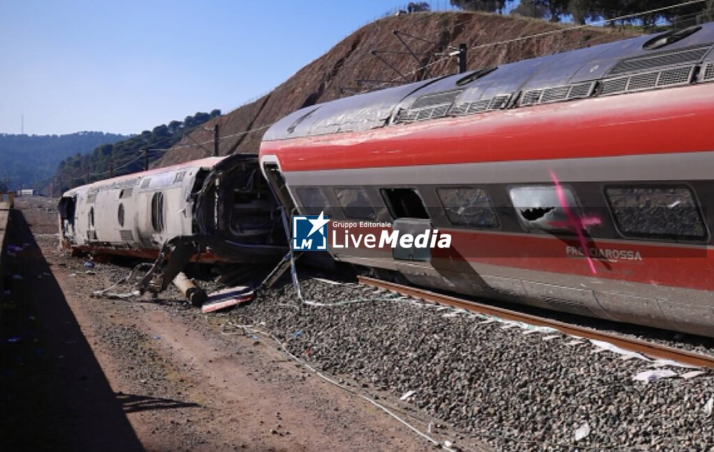 View of the site of a train collision in Adamuz, southern Spain, Tuesday, Jan. 21, 2026 - NEWS - CHRONICLE