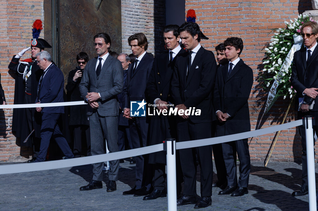 Funerali di Valentino Garavani - NEWS - CHRONICLE