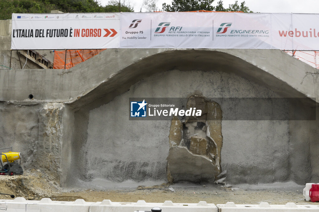 Breakthrough Achieved at Rocchetta Tunnel on Naples–Bari Line - NEWS - CHRONICLE