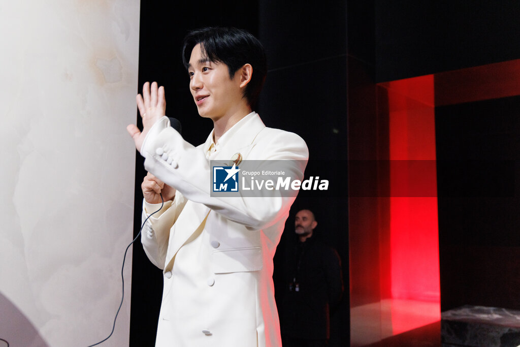 Dolce & Gabbana - Celebrities - Milan Fashion Week - Menswear Fall/Winter 2026-2027 - NEWS - FASHION