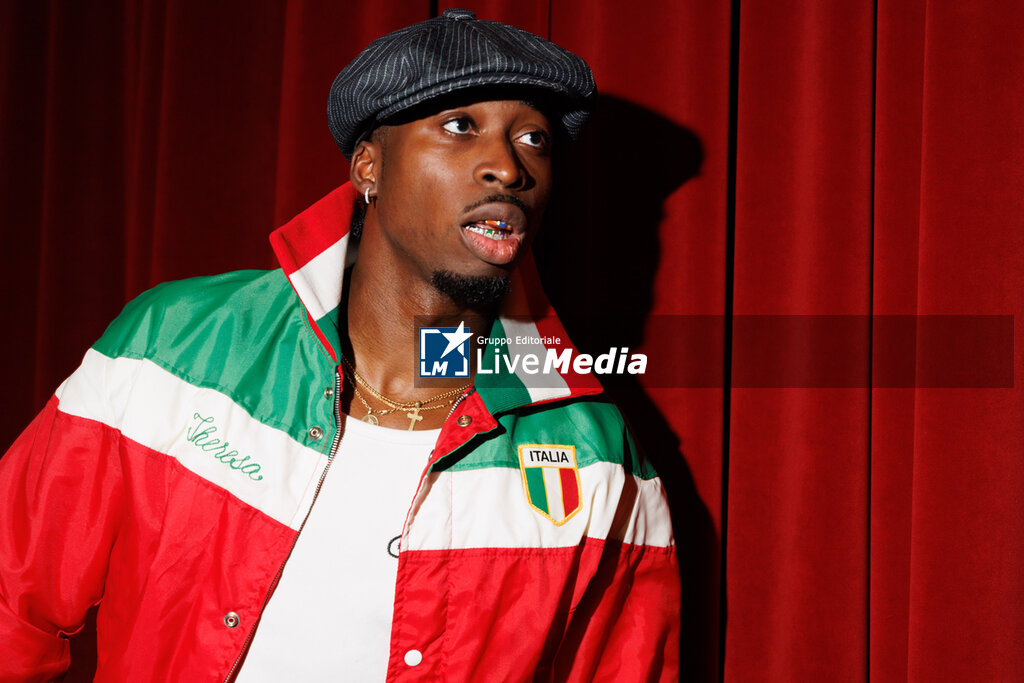 PDF - Front Row - Milan Fashion Week - Menswear Fall/Winter 2026-2027 - NEWS - FASHION