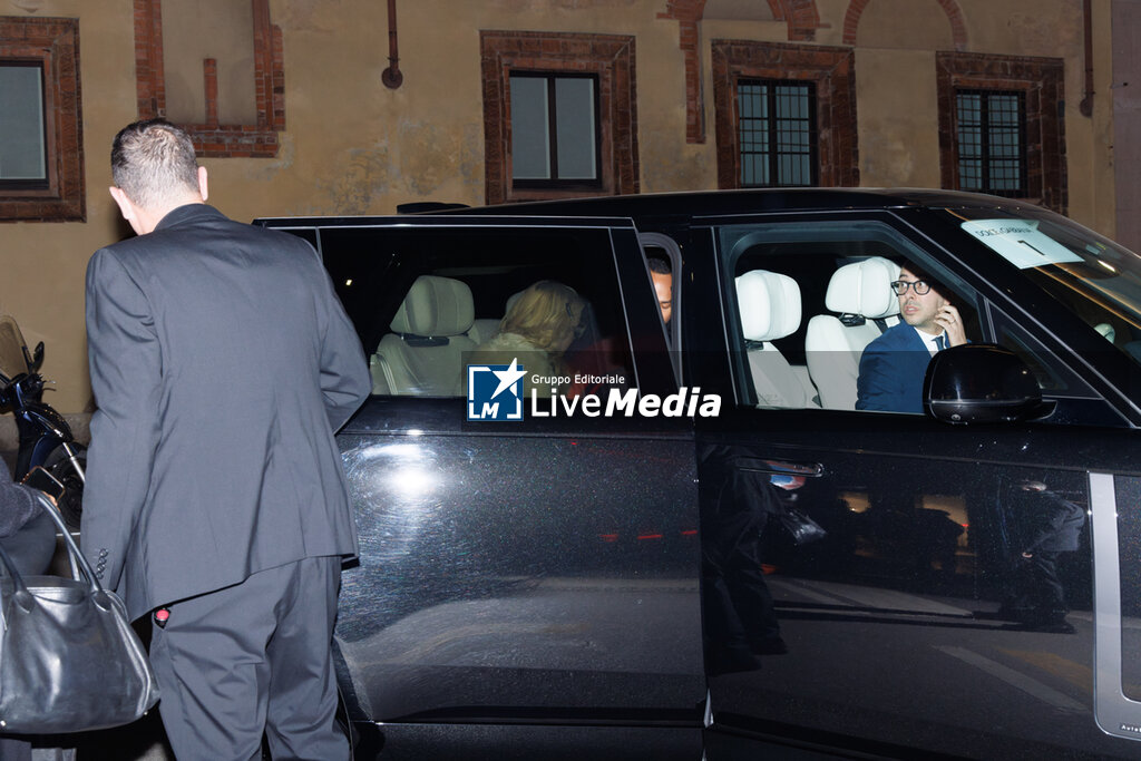 Dolce&Gabbana salon - Arrives - Milan Fashion Week FW 26-27 - NEWS - FASHION