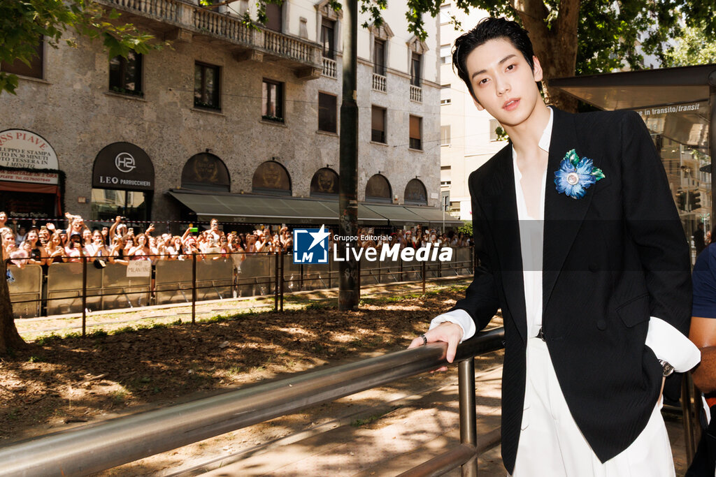 Dolce&Gabbana Spring 2027 Men's Collections Show - Celebrities - NEWS - FASHION