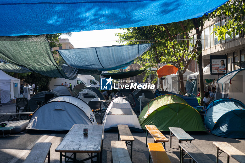 Spin Time, permanent presidium outside the evicted social center, 7 august 2026 - NEWS - POLITICS