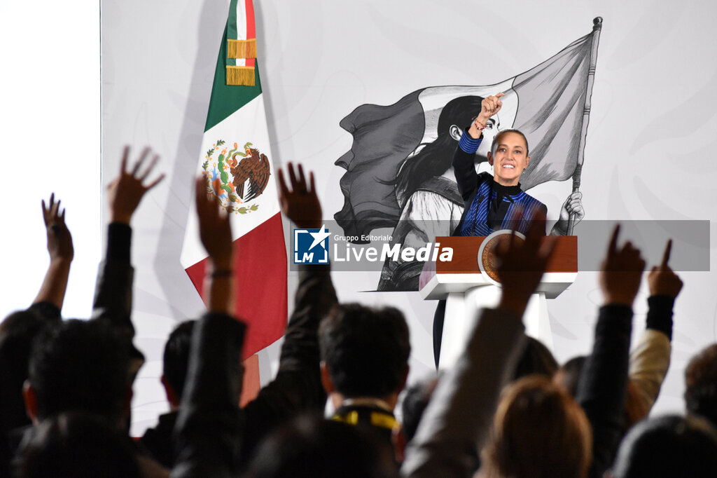 Mexico’s President Claudia Sheinbaum Holds Briefing - NEWS - POLITICS