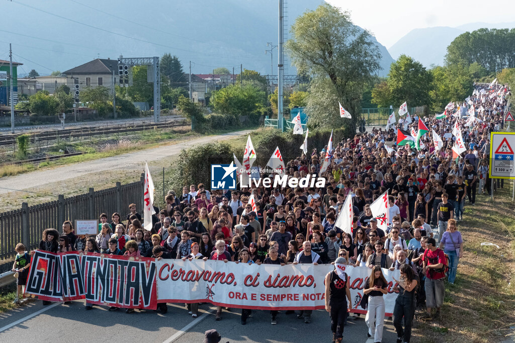No Tav March - REPORTAGE - POLITICS