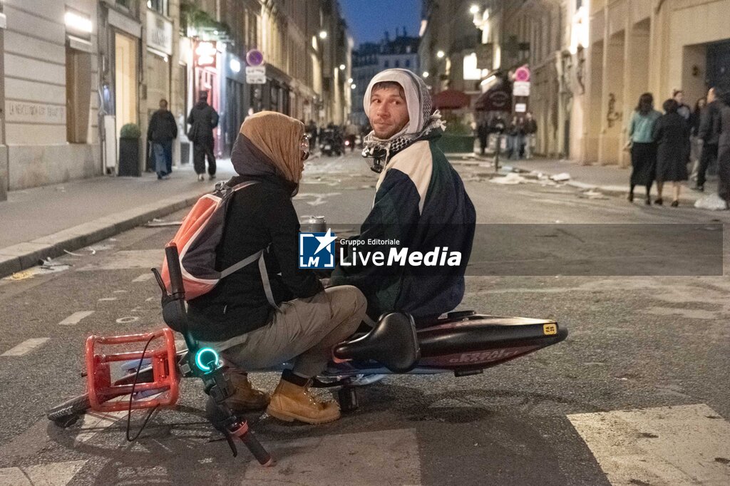 General strike of GenZ and gilet Jaunes against the high cost of living - REPORTAGE - POLITICS
