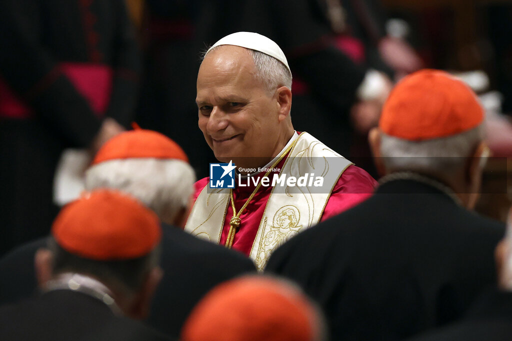 Papa Leone XIV veglia per la Pace in basilica di San Pietro - NEWS - RELIGION