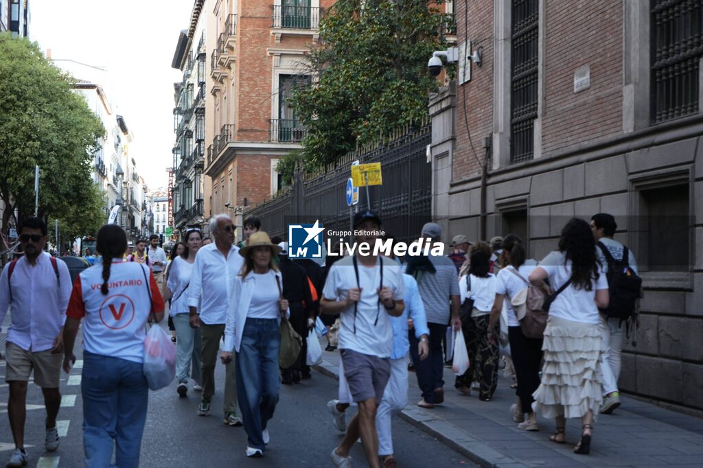 El Papa Leon se dirige a Cibeles para oficiar la misa este domingo en Madrid - NEWS - RELIGION