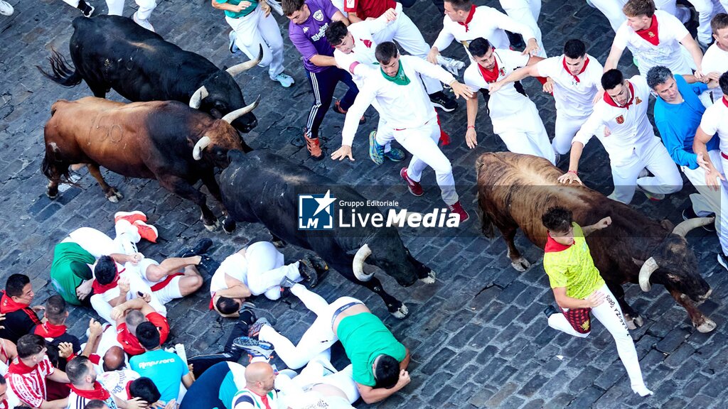 Third running of the bulls of San Fermin 2026 with bulls from Victoriano del Rio - REPORTAGE - SOCIETY