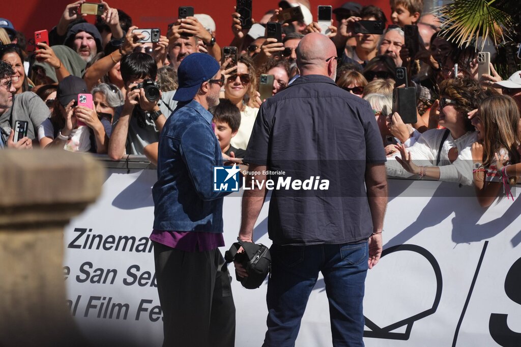 Brad Pitt llega al festival de Cine de San Sebastian - NEWS - VIP