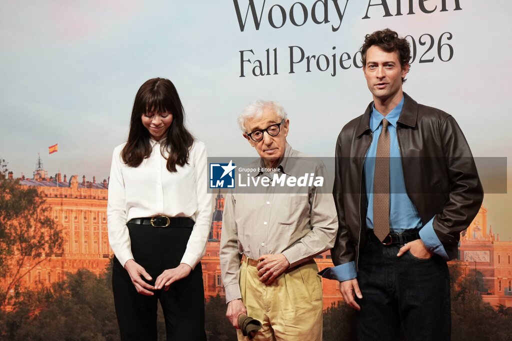 Woody Allen, Alexi Wasse, Peter Vives during presentation of film Wasp 2026 in Madrid on Thursday, 01 October 2026. - NEWS - VIP