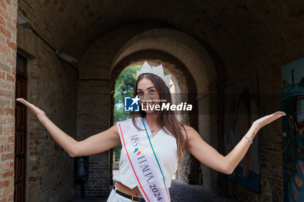 Ofelia Passaponti  - NEWS - VIP