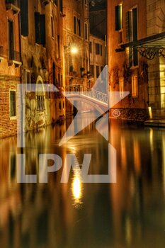 2020-10-03 - The back of La Fenice Theater - VENICE, FROM SUNSET TO NIGHT - REPORTAGE - PLACES