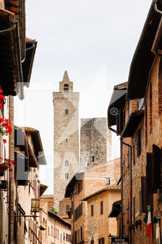 2021-06-02 - Tuscan streets - SPRING IN TUSCANY - REPORTAGE - PLACES