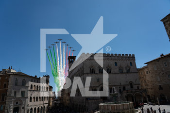 2020-05-26 - Il passaggio delle Frecce tricolori sulla città di Perugia - SORVOLO DELLE FRECCE TRICOLORE A PERUGIA  - REPORTAGE - EVENTS