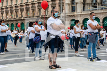 2020-06-15 - Gli infermieri lombardi protestano - FLASH MOB INFERMIERI - NEWS - WORK