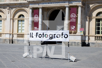 2020-06-10 - Protesta Fotografi Catania - PROTESTA FOTOGRAFI E INSEGNANTI CONTRO IL GOVERNO ITALIANO - NEWS - WORK
