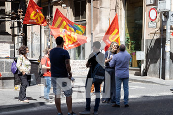 2020-06-10 - Protesta insegnanti - PROTESTA FOTOGRAFI E INSEGNANTI CONTRO IL GOVERNO ITALIANO - NEWS - WORK