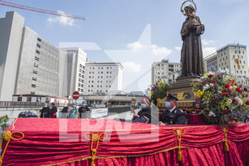 2020-06-13 - Arrivo della statua del Santo per la Benedizione dell'ospedale e di tutto il personale - CELEBRAZIONI PER LA FESTA DI S. ANTONIO DI PADOVA - NEWS - RELIGION