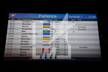 2020-03-05 - Aeroporto Milano Malpensa, Varese, 05 Marzo 2020, voli aerei annullati, vuoto per Coronavirus. - EMERGENZA CORONAVIRUS - NEWS - HEALTH