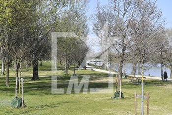 2020-03-16 - Mantova, i giardini di lungolago Gonzaga - EMERGENZA CORONAVIRUS A MANTOVA - NEWS - HEALTH